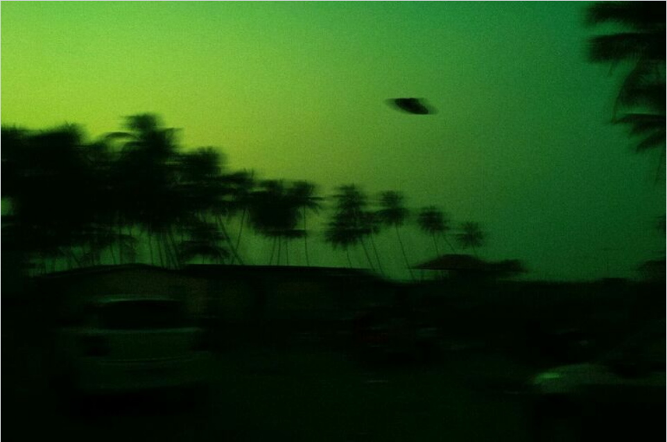 Американские пилоты наткнулись на «странный, светящийся объект»